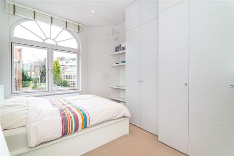 2 bedroom flat to rent, Canfield Gardens, South Hampstead, NW6