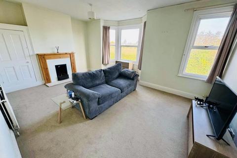 1 bedroom flat to rent, Enborne Road, Newbury RG14