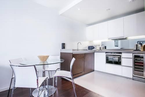 Apartment in London - View 2