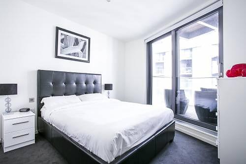 Apartment in London - View 5