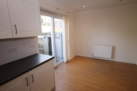 2 bedroom terraced house to rent, Finlayson Way, Coylton KA6