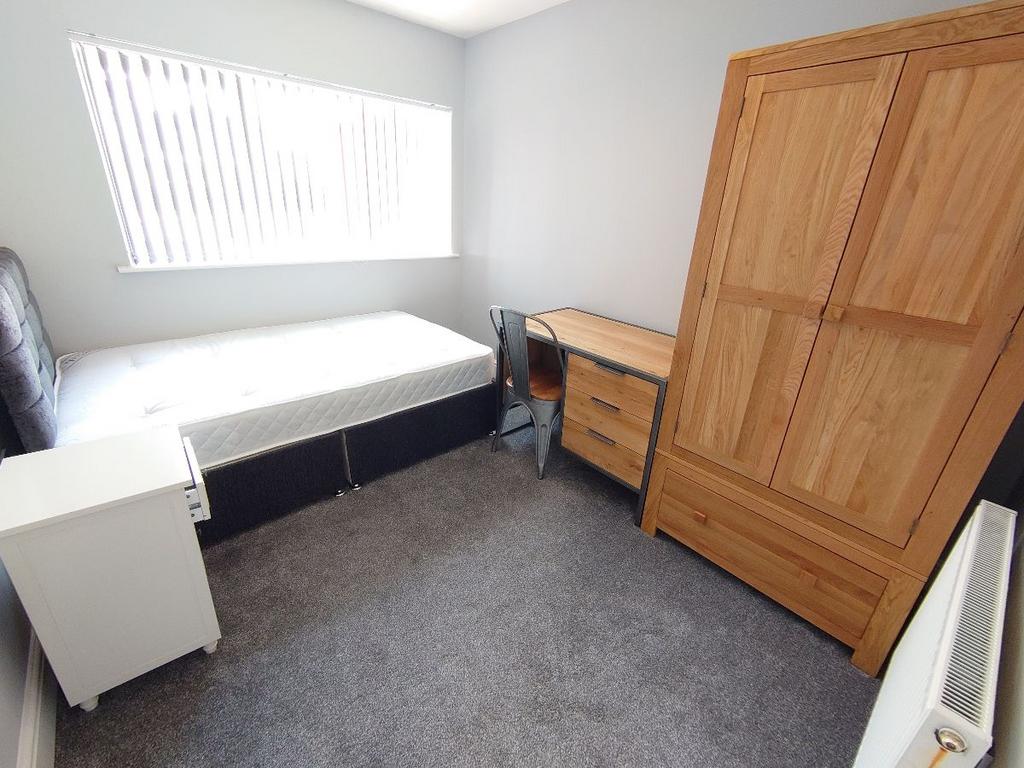 House in Liverpool - More