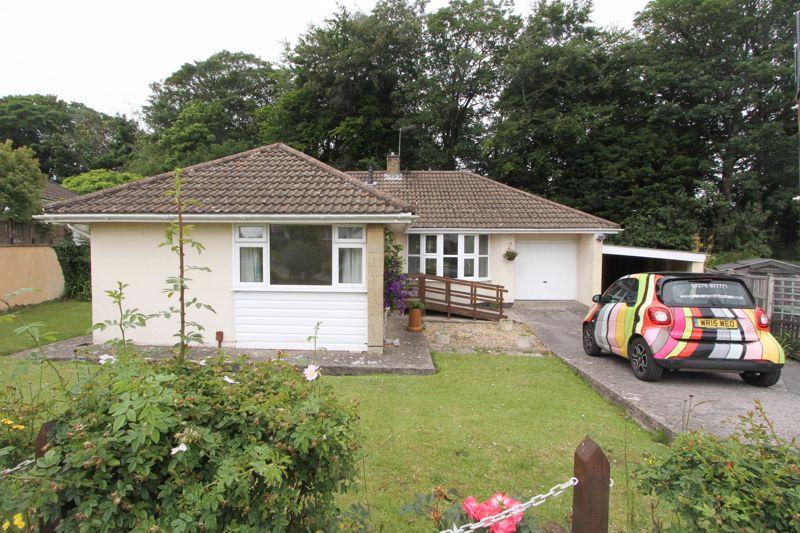 Castlewood Close, Clevedon 3 bed detached bungalow £495,000