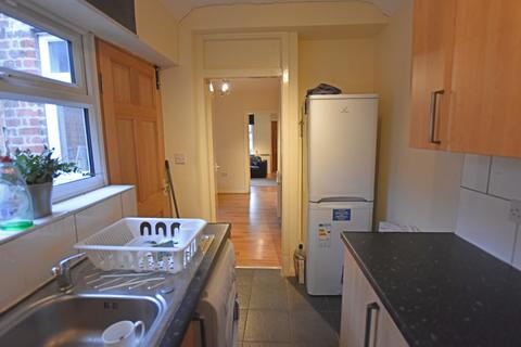 2 bedroom terraced house to rent, Cromwell Street, Arboretum