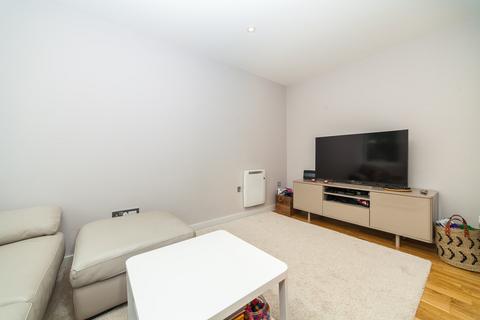 2 bedroom apartment to rent, Old Lodge Place, Twickenham