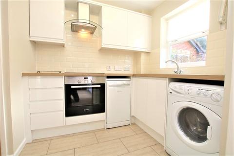 2 bedroom ground floor flat to rent - Alderney Court, Montague Street, Reading, Berkshire, RG1