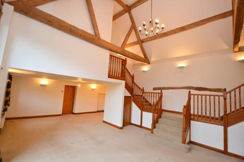 4 bedroom detached house to rent, Greyhill Farm, Lower Apperley GL19