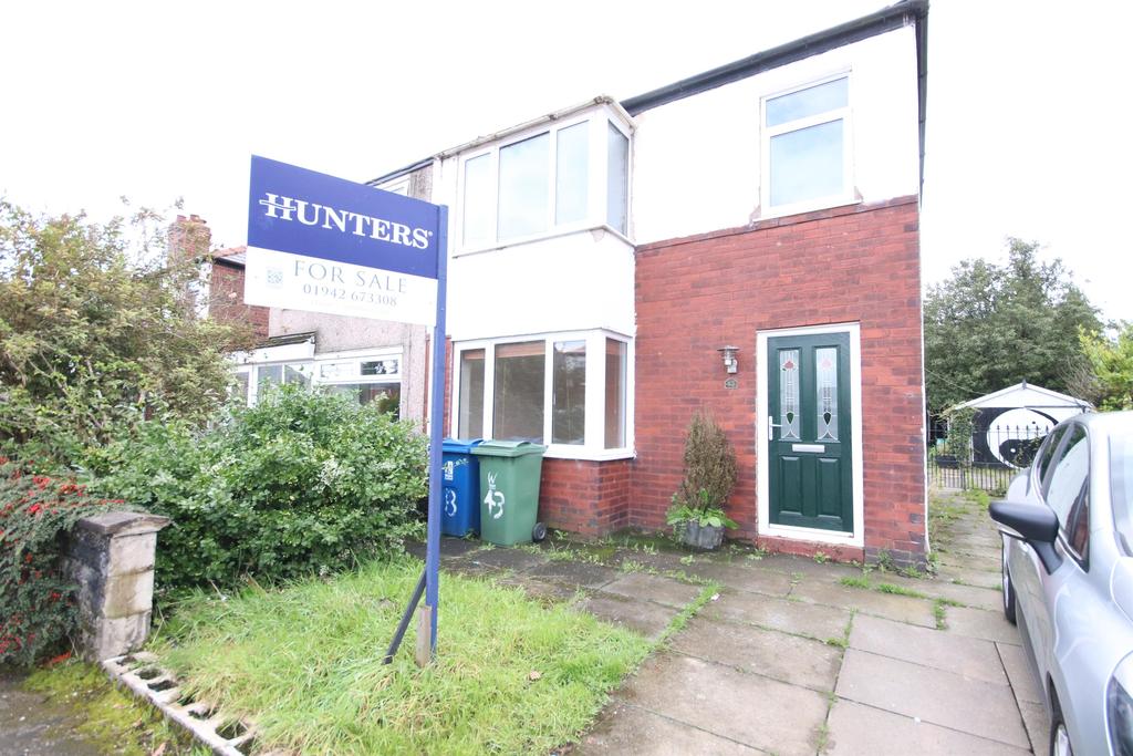 Hilda Street, Leigh, WN7 5DG 3 bed semidetached house £130,000
