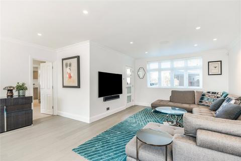 1 Hampton Close, London, SW20 0RY