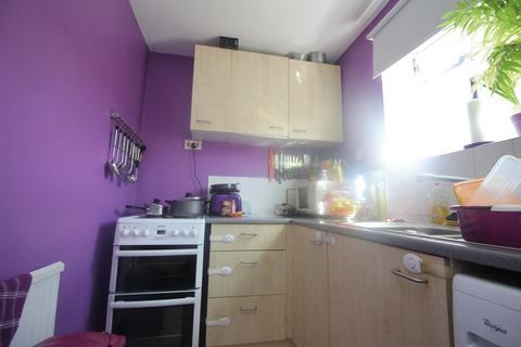 1 bedroom apartment to rent - One Bedroom Flat Cromwell Street Carlton