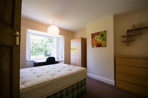 4 bedroom semi-detached house to rent, Shenley Fields Road, Birmingham B29