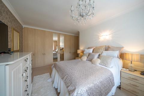 4 bedroom bungalow for sale, Sandhill Grove, Leeds, West Yorkshire