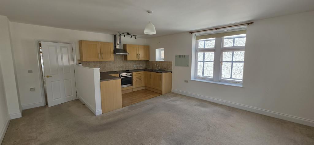 Apartment in Lyndhurst - View 2