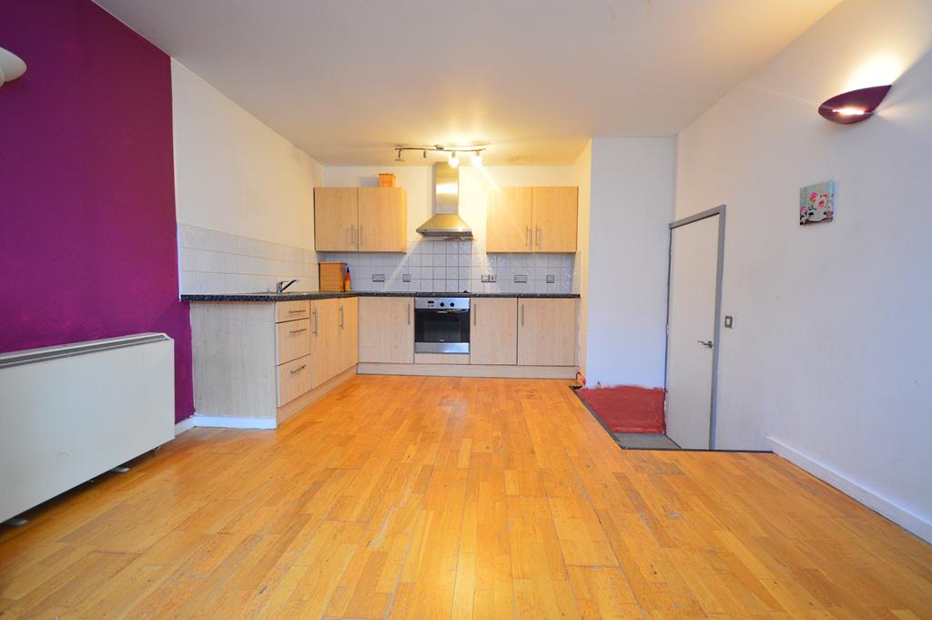 the-vista-building-woolwich-1-bed-flat-997-pcm-230-pw