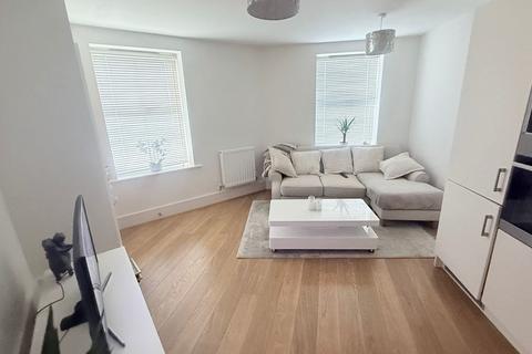 2 bedroom apartment to rent, Reigate, Surrey