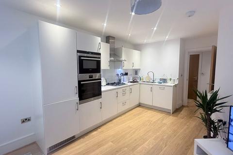 2 bedroom apartment to rent, Reigate, Surrey