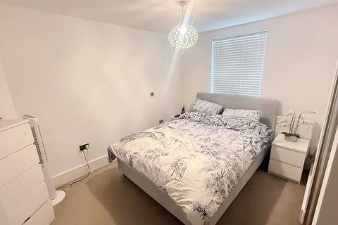 2 bedroom apartment to rent, Reigate, Surrey
