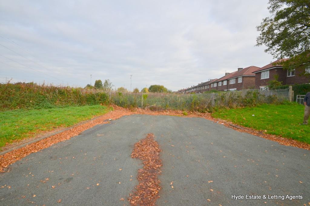 Secondry access on Lydney Road