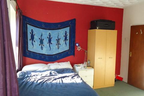 undefined, Moy Road, Roath, Cardiff