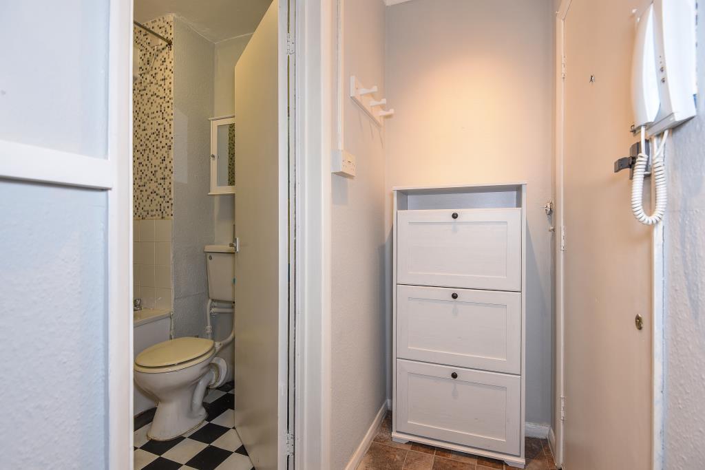 Bathroom 3