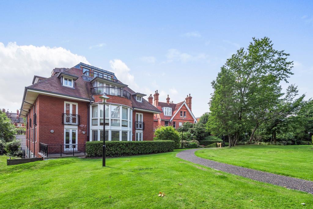 Westfield Lodge, Hampstead, NW3, NW3 3 bed apartment £3,900 pcm (£900 pw)