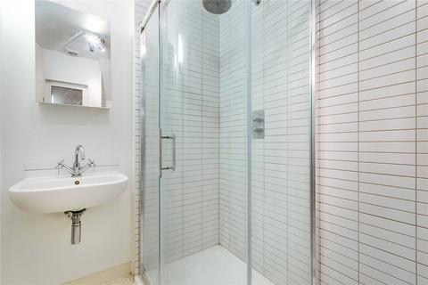 1 bedroom flat to rent, Battersea Bridge Road, London