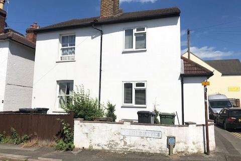 search 5 bed houses to rent in guildford | onthemarket