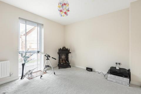 4 bedroom detached house to rent, The Parks,  Bracknell,  RG12