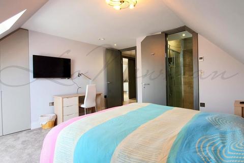2 bedroom apartment to rent, Hendon Way, Hendon, NW4