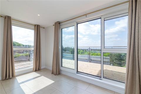 3 bedroom penthouse to rent, Jackson Place, Bearsden, East Dunbartonshire