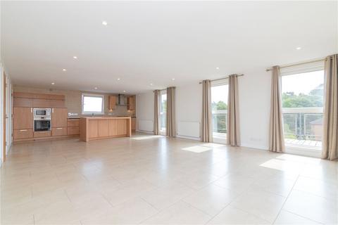3 bedroom penthouse to rent, Jackson Place, Bearsden, East Dunbartonshire