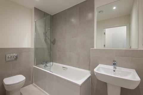 2 bedroom flat to rent - Coombe Lane, Raynes Park