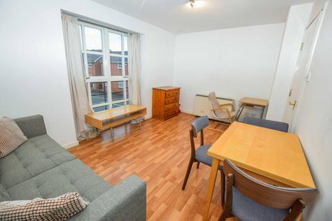 2 bedroom flat to rent, Blanchard Street, Hulme, Manchester, M15