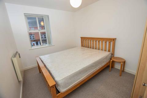 2 bedroom flat to rent - Blanchard Street, Hulme, Manchester, M15