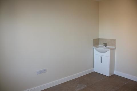 4 bedroom house to rent - Sheriff Avenue, Dolphin Court, Canley