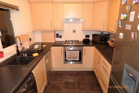 1 bedroom apartment to rent, Kathleen Court, Sarum Road, Luton, LU3 2RA