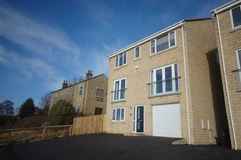 Whitley Road, Thornhill, Dewsbury, WF12 4 bed detached house for sale £369,995