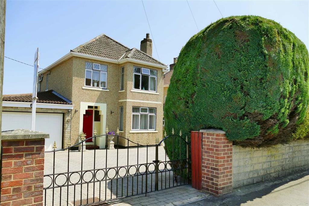 Lickhill Road, Calne 4 bed detached house £400,000