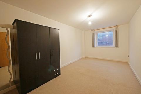 1 bedroom flat to rent, High Street, Uxbridge UB8