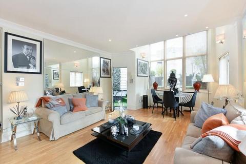 2 bedroom apartment to rent, The Mount, Hampstead, London, NW3