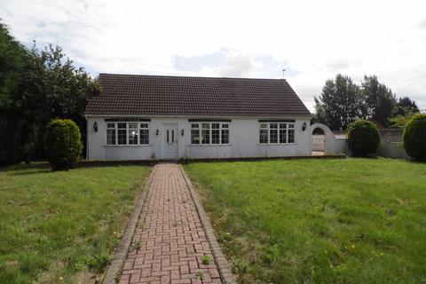 3 bedroom detached bungalow to rent, Selby Road  Doncaster