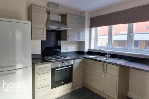 1 bedroom semi-detached house to rent, Shipton Grove, Peterborough