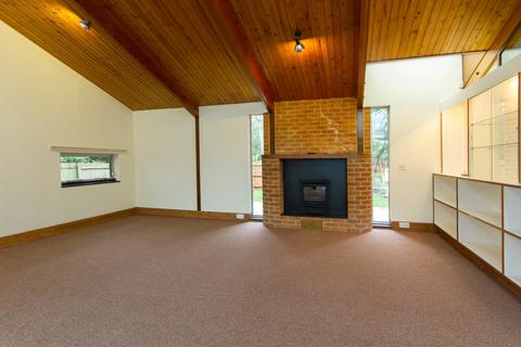 4 bedroom bungalow to rent, Herschel Road, Cambridge, Cambridgeshire