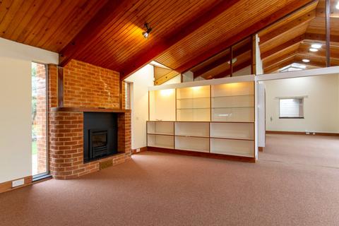 4 bedroom bungalow to rent, Herschel Road, Cambridge, Cambridgeshire