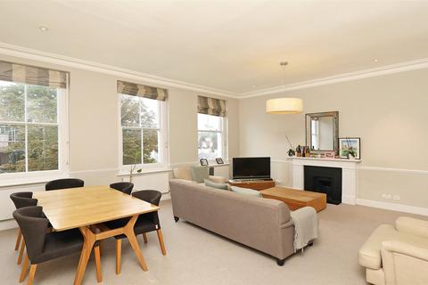 2 bedroom flat to rent, Hornton Street, Kensington, W8