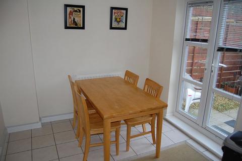 4 bedroom townhouse to rent, Poole Quarter, Poole