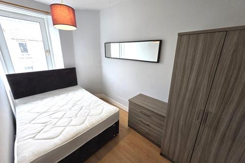 2 bedroom flat to rent, Urquhart road, City Centre, Aberdeen, AB24