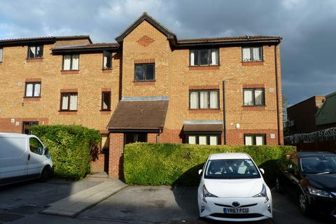 1 bedroom flat to rent, Pempath Place, Wembley, HA9