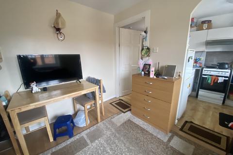 1 bedroom flat to rent, Pempath Place, Wembley, HA9