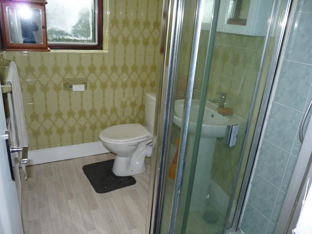 Bathroom 1